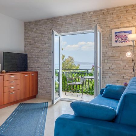 Apartmani Mirta Omis A Ngoại thất bức ảnh